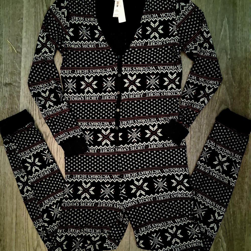 Victoria's Secret Black and White Pajama Set
